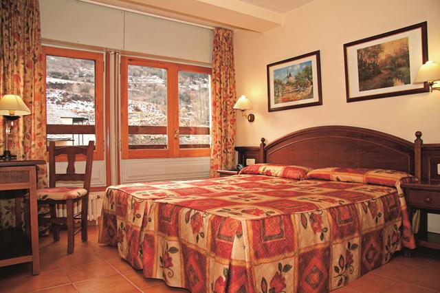 Goedkope skivakantie Grandvalira ⛷️ Hotel Montecarlo