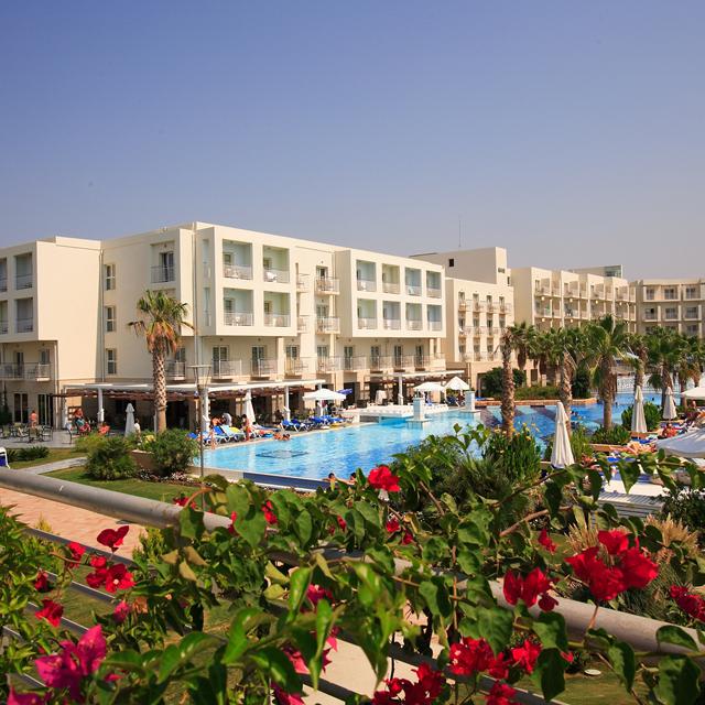 Hôtel La Blanche Resort & Spa photo 1