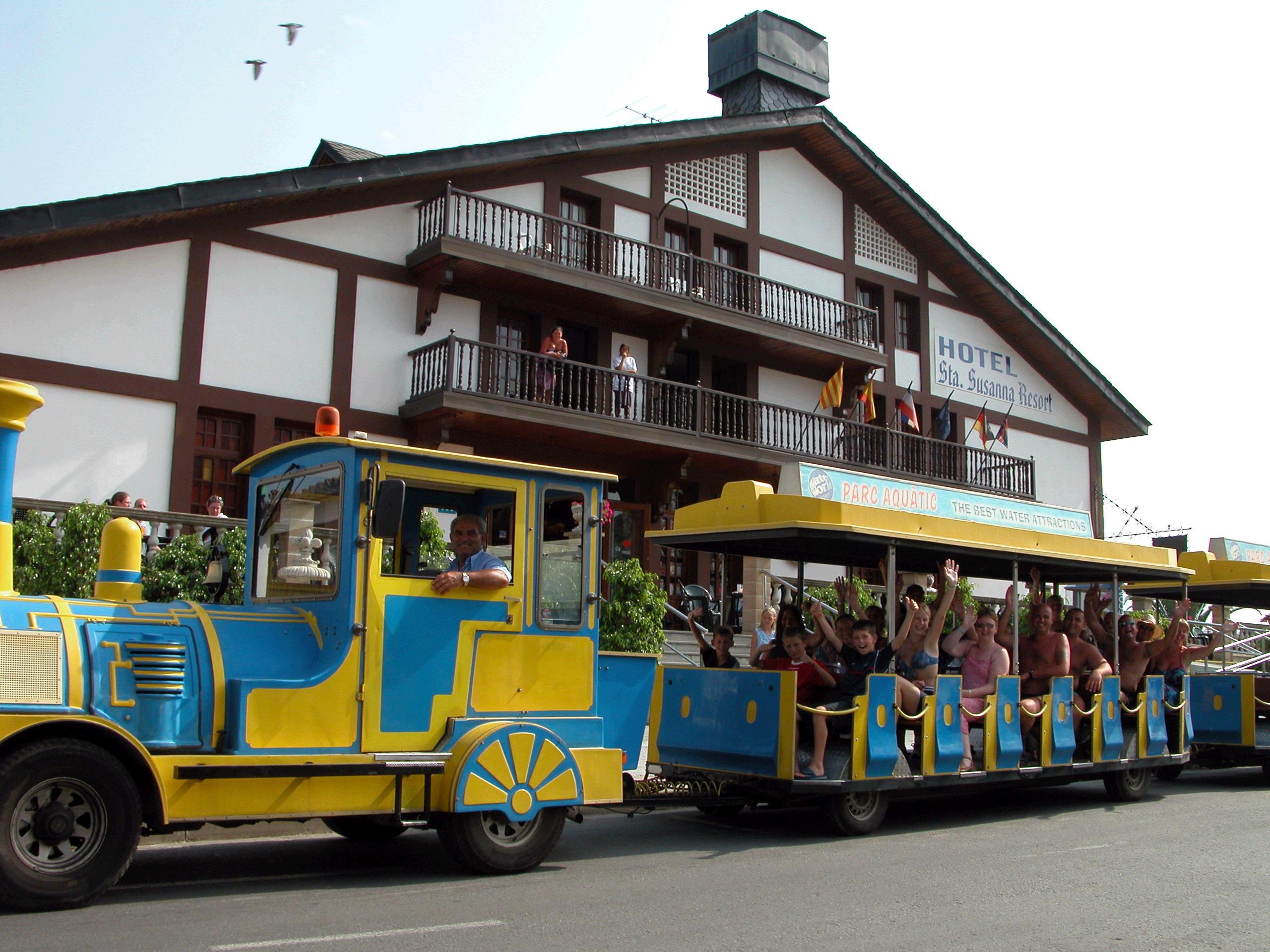 Santa Susanna Resort