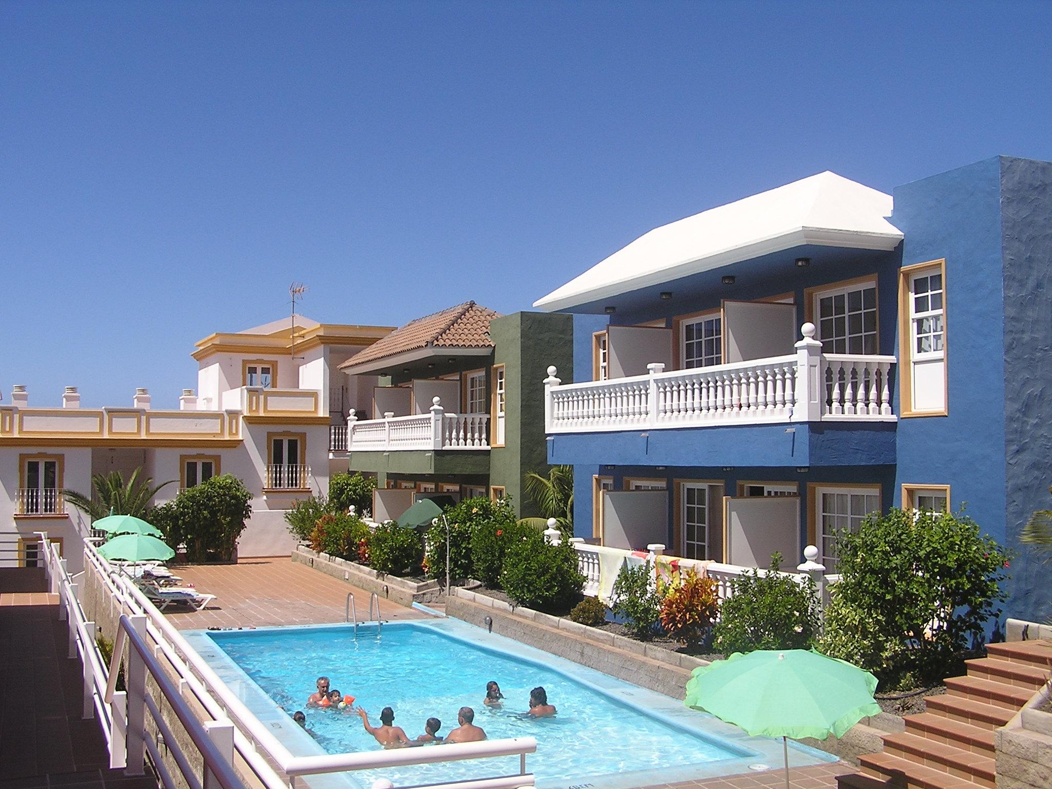 App. El Roque & Monica