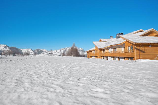 Enorme korting skivakantie Alpe d'Huez Grand Domaine Ski ⛷️ 8 Dagen  Résidence Lagrange Vacances L'Alpenrose