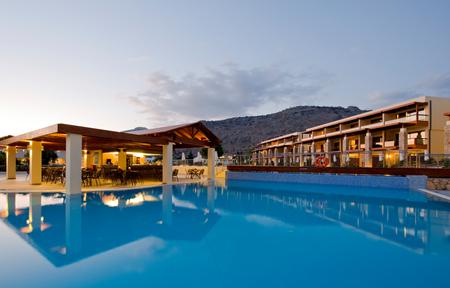 Hotel Island Blue slide 3