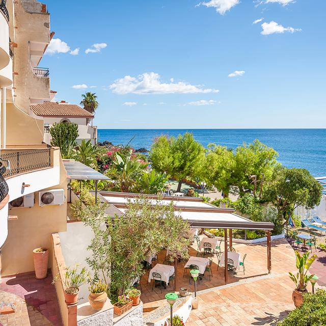 Vakantie Hotel Kalos in Giardini - Naxos (Sicilië, Italië)