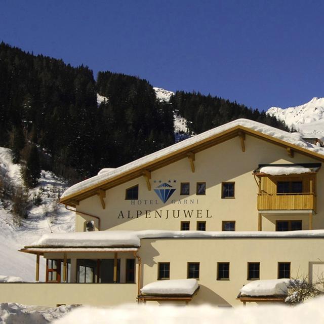Meer info over Hotel Garni Alpenjuwel  bij Sunweb-wintersport