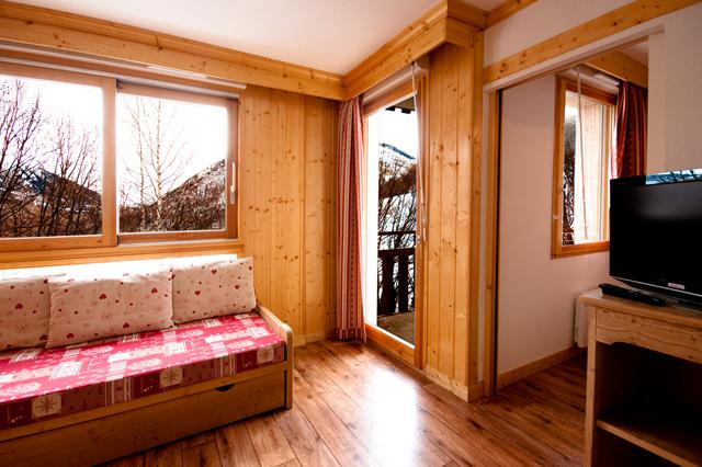 Appartement 3* St. Sorlin d'Arves € 337,- ▷ hond is welkom, zwembad, sauna, wifi, parkeerplaats, kluisje op kamer, restaurant(s)