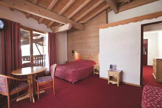 Wintersport 3* Les Portes du Soleil € 823,- ➤ hond is welkom, restaurant(s), parkeerplaats, kluisje op kamer, animatieteam, zwembad, wifi, wellness, fitness