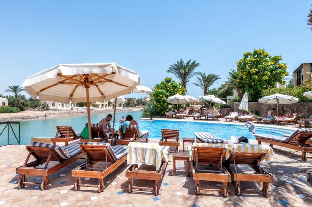 Super korting zonvakantie Rode Zee ☀ 8 Dagen logies ontbijt Hotel Dawar El Omda