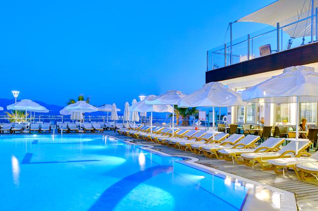 Mega korting vakantie Egeïsche Kust ⛱️ 8 Dagen all inclusive Hotel Armonia Holiday Village & Spa