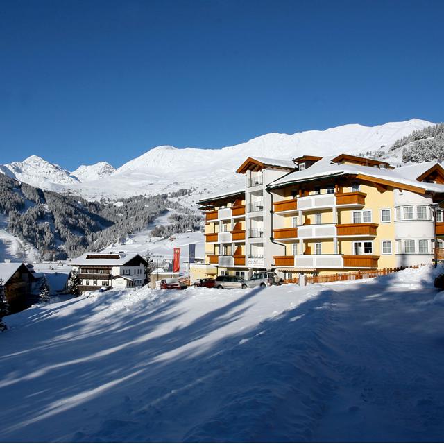Meer info over Hotel Castel  bij Sunweb-wintersport