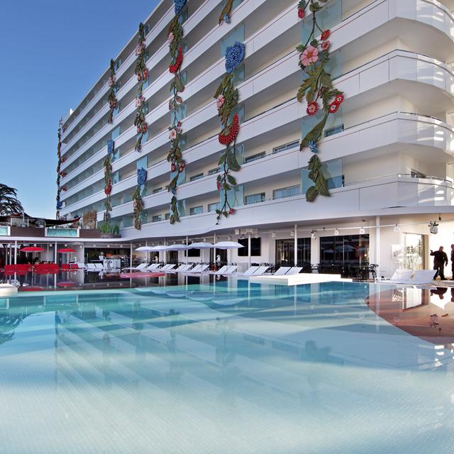 Ushuaïa Ibiza Beach Hotel - adults only