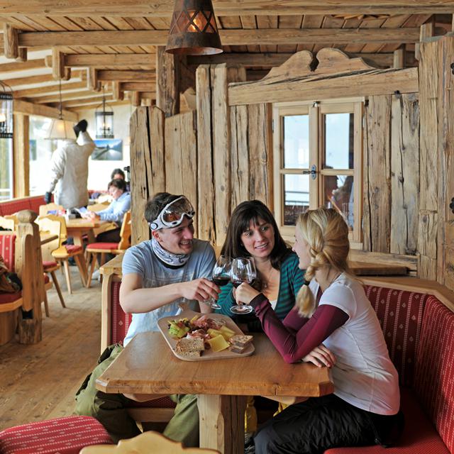 hotel-alpine-lodge-trubsee