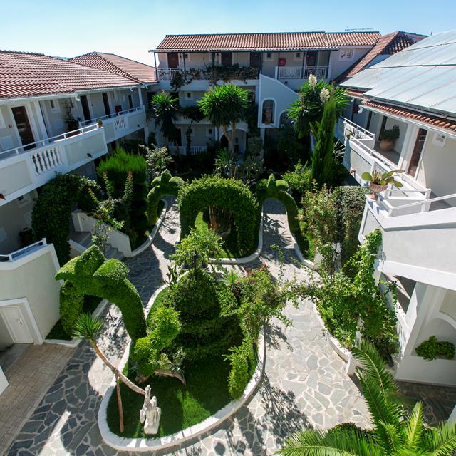 Hotel Louros Beach
