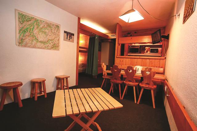Skivakantie Frankrijk € 497,- ▷ gezellige aprés-ski