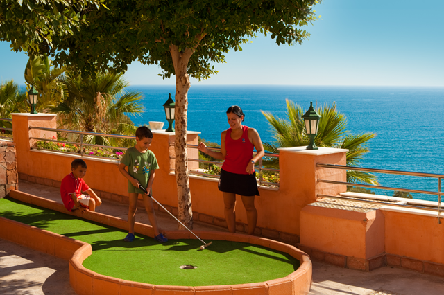 Ultieme zonvakantie Costa del Sol ☀ 8 Dagen logies ontbijt Hotel Playacalida Spa