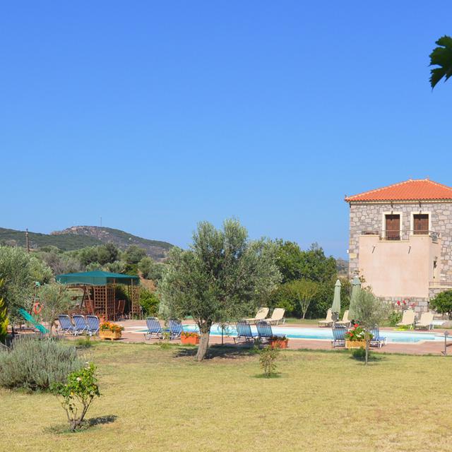 Bijzondere accommodaties Molivos Hills in Molivos (Lesbos, Griekenland)