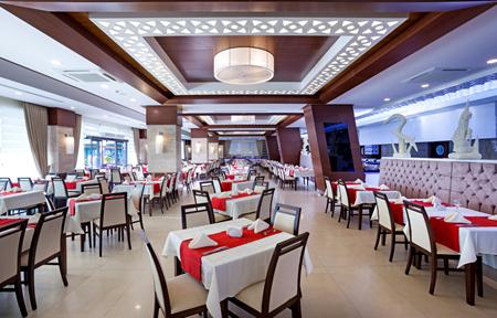 Hotel Luna Blanca Resort & Spa slide 5