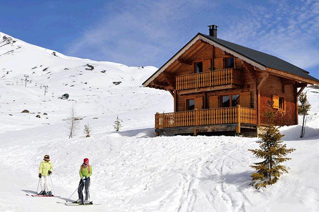 Korting skivakantie Les Sybelles ⛷️ Résidence Les Chalets Goélia