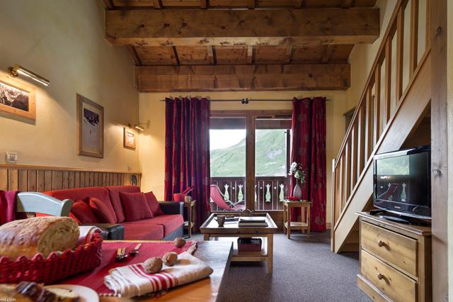 Skiën 4* Tignes € 1191,- | zwembad, sauna, restaurant(s), wifi, parkeerplaats, wellness