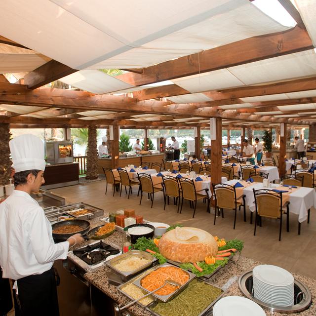 Hotel Crystal Green Bay Resort & Spa photo 19