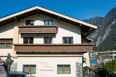 Heerlijke skivakantie Zillertal ⛷️ Appartementen Haus Amor