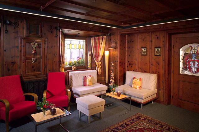 Boekingskorting wintersport Sölden-Hochsölden ⛷️ 8 Dagen halfpension Hotel zum Hirschen