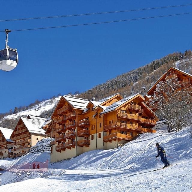 Meer info over Résidence Odalys Hameau et Chalets de la Vallée d'Or  bij Sunweb-wintersport