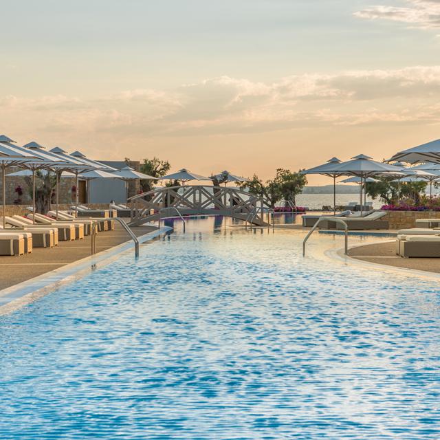 Hotel Ikos Olivia