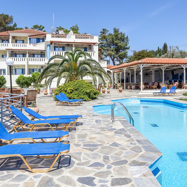 Vakantie Hotel Stafylos Suites Ostria Boutique in Skopelos-Stad (Skopelos, Griekenland)