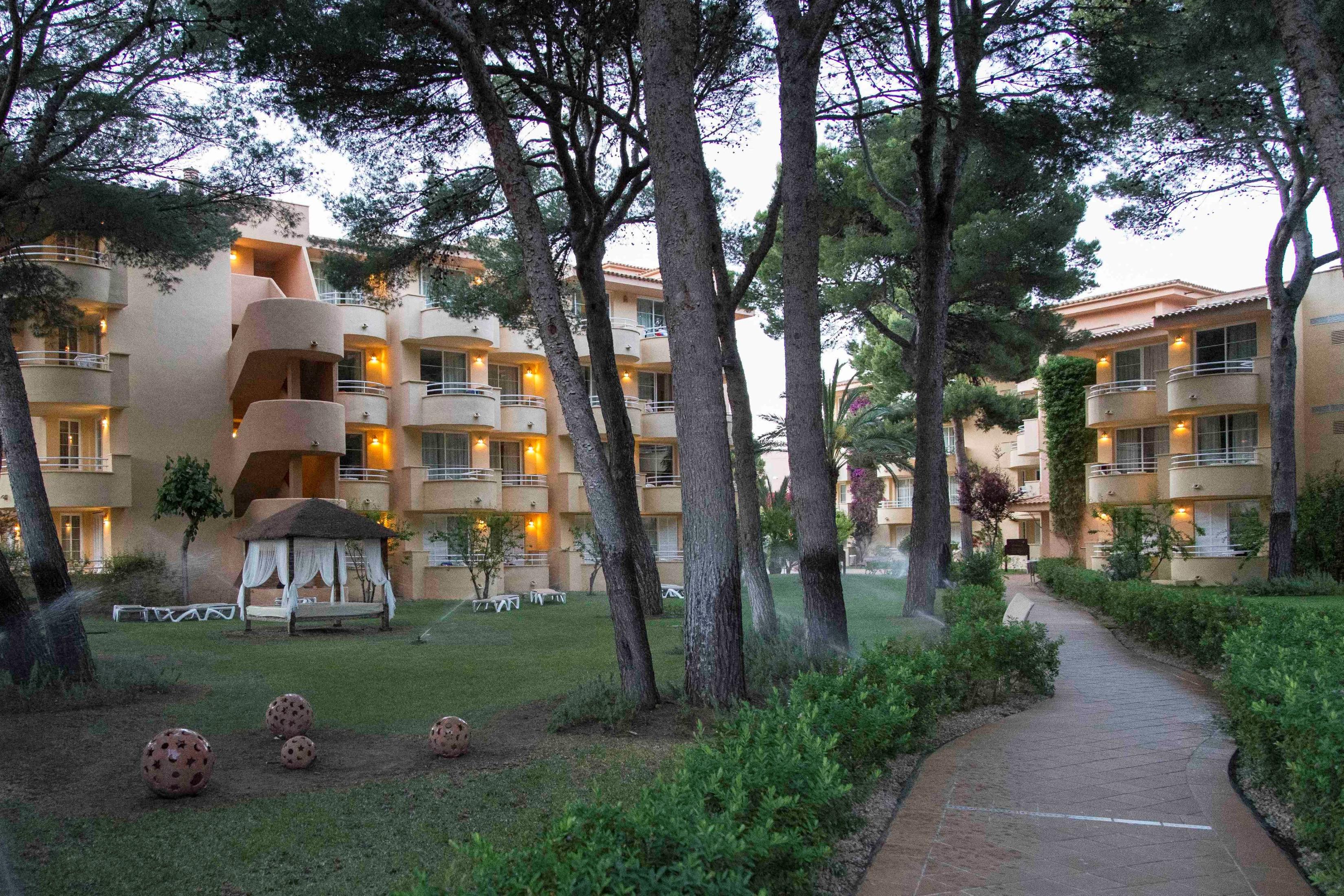 Aparthotel Prinsotel La Pineda (Apartments & Juniorsuites) Mallorca