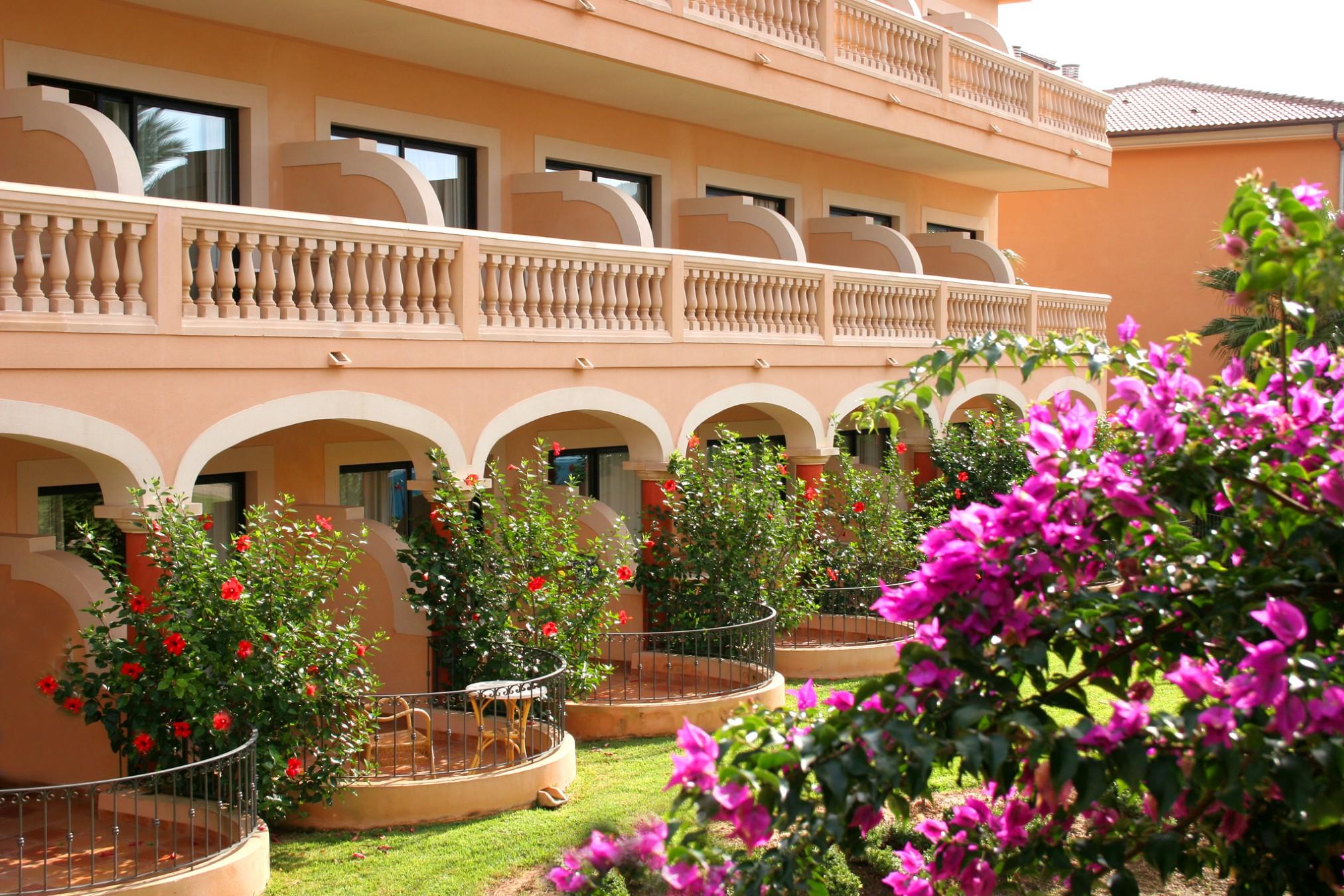 Hotel Mon Port - Inclusief huurauto in Mallorca, Spanje ...