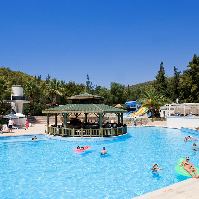Hotel Crystal Green Bay Resort & Spa photo 15