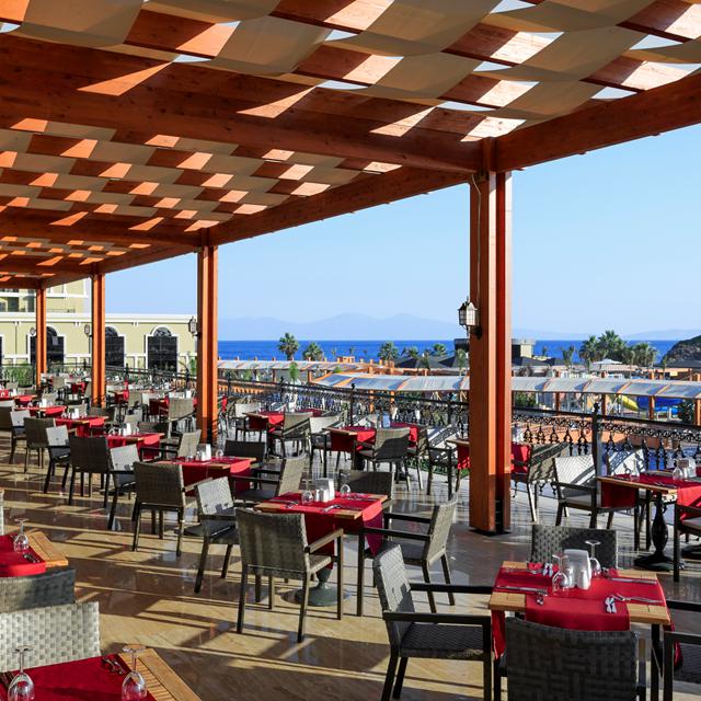 Hôtel Sunis Efes Royal Palace Resort photo 3