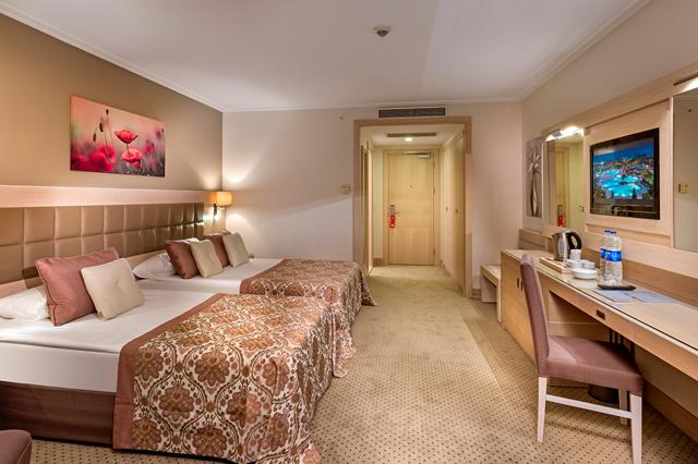 Aanbieding zonvakantie Turkse Rivièra - Hotel Miracle Resort