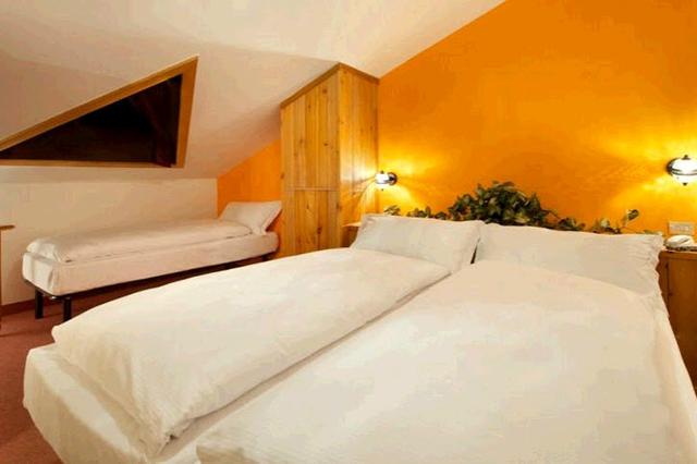 Goedkoop op skivakantie Livigno ❄ 8 Dagen  Hotel Teola