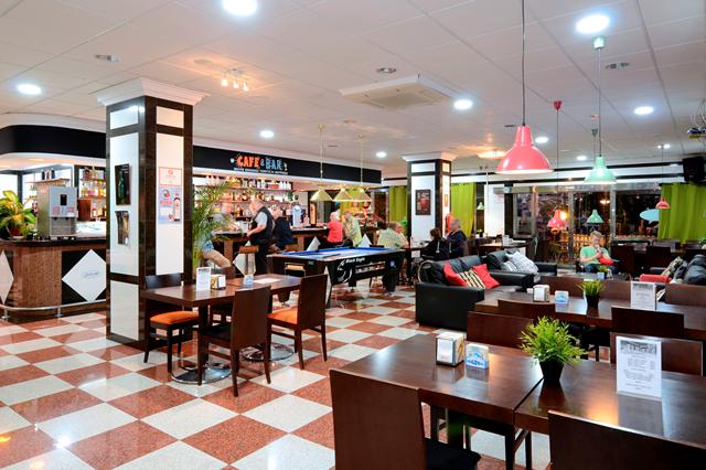 Zonnige deal winterzon vakantie Costa del Sol 🏝️ 8 Dagen logies Appartementen Nuria sol