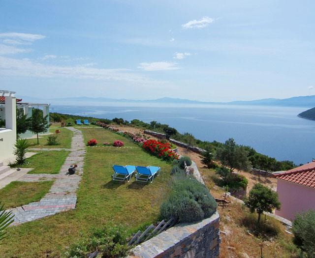 Bijzondere accommodaties Petra Mare Village in Kerveli (Samos, Griekenland)