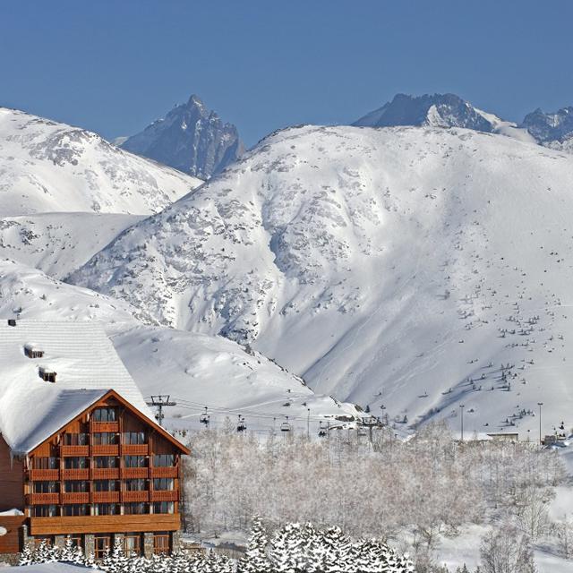 Meer info over Hotel Le Pic Blanc  bij Sunweb-wintersport