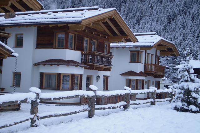 Korting skivakantie Zillertal ⛷️ S' Dörfl Chalets