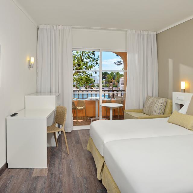 Hotel Sol Falco Menorca Cala'n Bosch