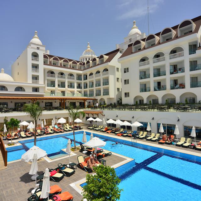 Meer info over Hotel Side Crown Serenity  bij Sunweb zomer