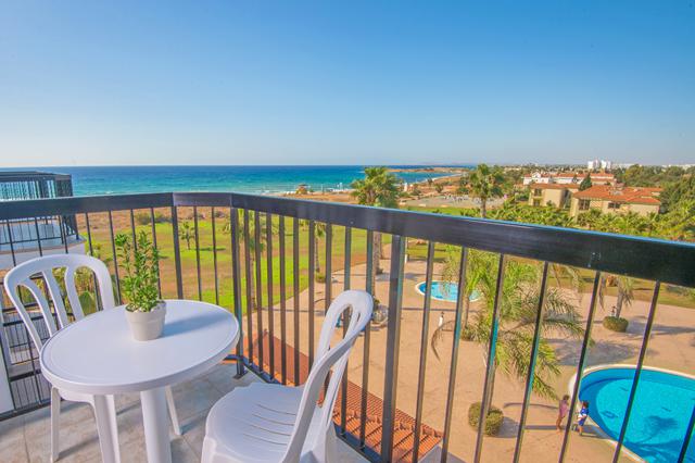 Goedkope zonvakantie Cyprus. - Tsokkos Anmaria Beach Hotel