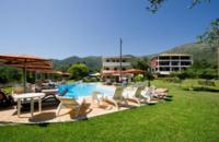 App. Aristidis Garden (Cris & Georgia)