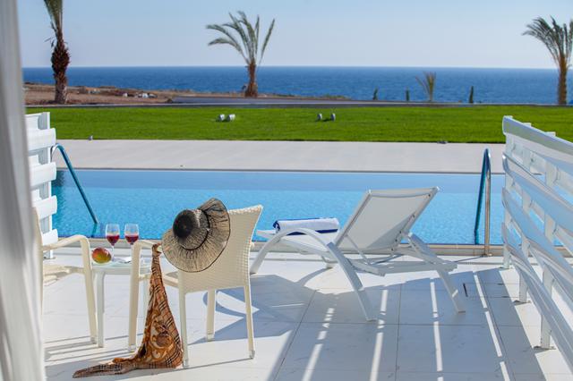 Last minute zonvakantie Cyprus. 🏝️ Tsokkos King Evelthon Beach Hotel & Resort