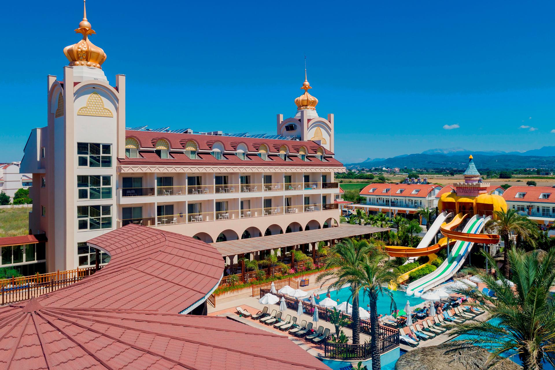 Side Crown Charm Palace Bilder Side Crown Charm Palace Bilder