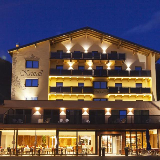 Hotel Gasthof Kristall Tirol