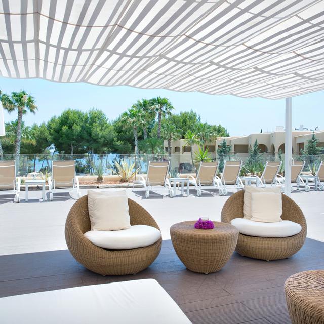 Meer info over Hotel Grupotel Santa Eularia & Spa adults only  bij Sunweb zomer
