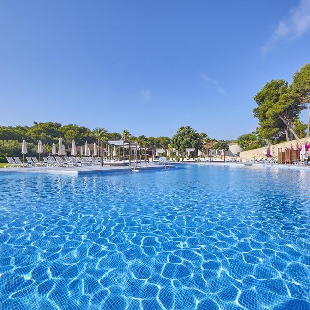 Blau Privilege PortoPetro Beach Resort & Spa 