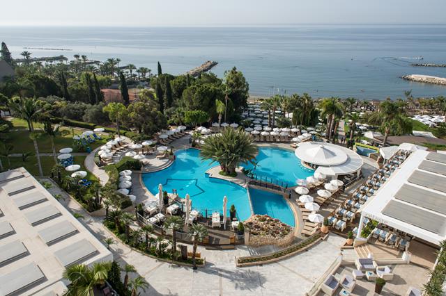 TIP zonvakantie Cyprus. 🏝️ Hotel Mediterranean Beach