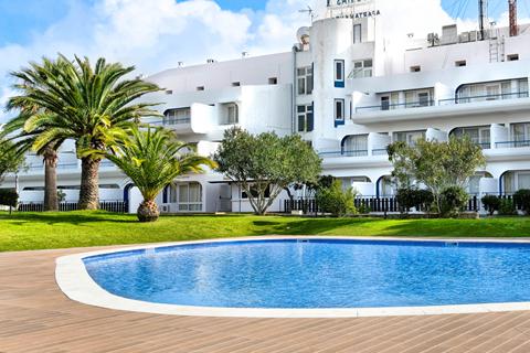 Goedkope zonvakantie Algarve - Aparthotel Carvoeiro Garden