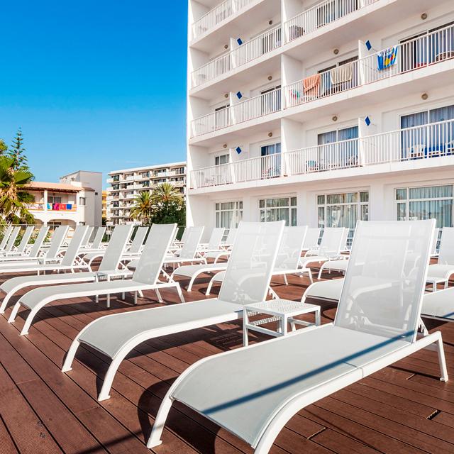 Meer info over Hotel Globales Condes de Alcudia  bij Sunweb zomer